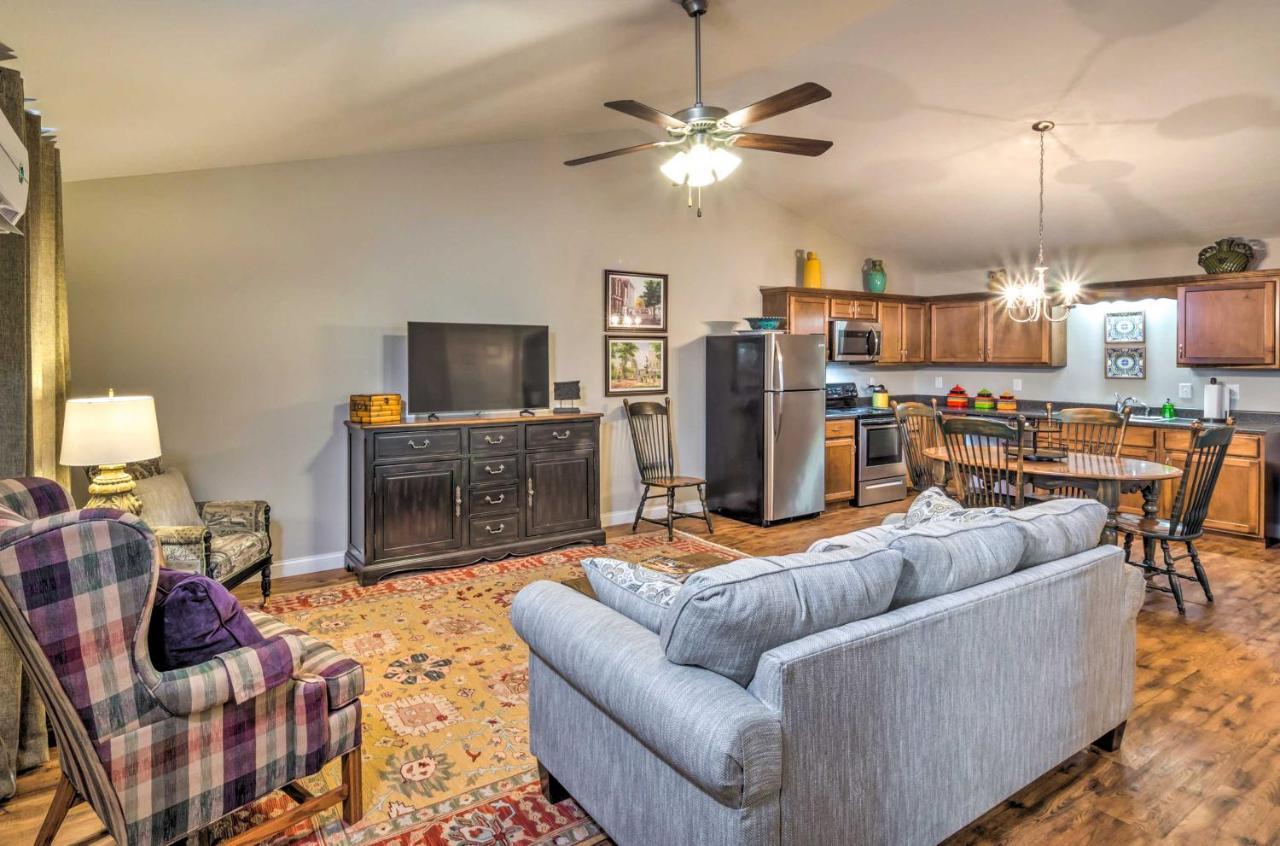 Pet-Friendly Brownsville Retreat With Porch! Sloans Crossing 外观 照片