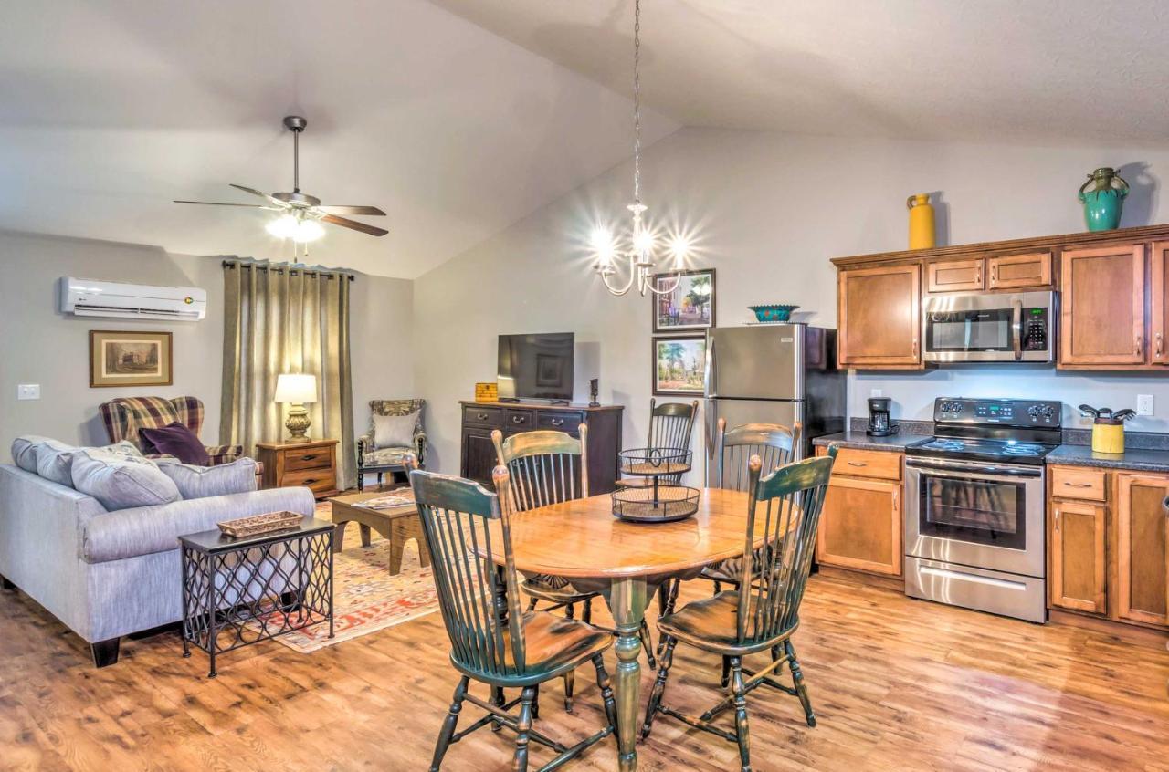 Pet-Friendly Brownsville Retreat With Porch! Sloans Crossing 外观 照片