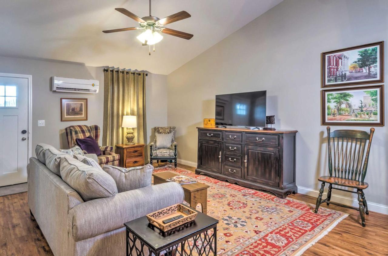 Pet-Friendly Brownsville Retreat With Porch! Sloans Crossing 外观 照片
