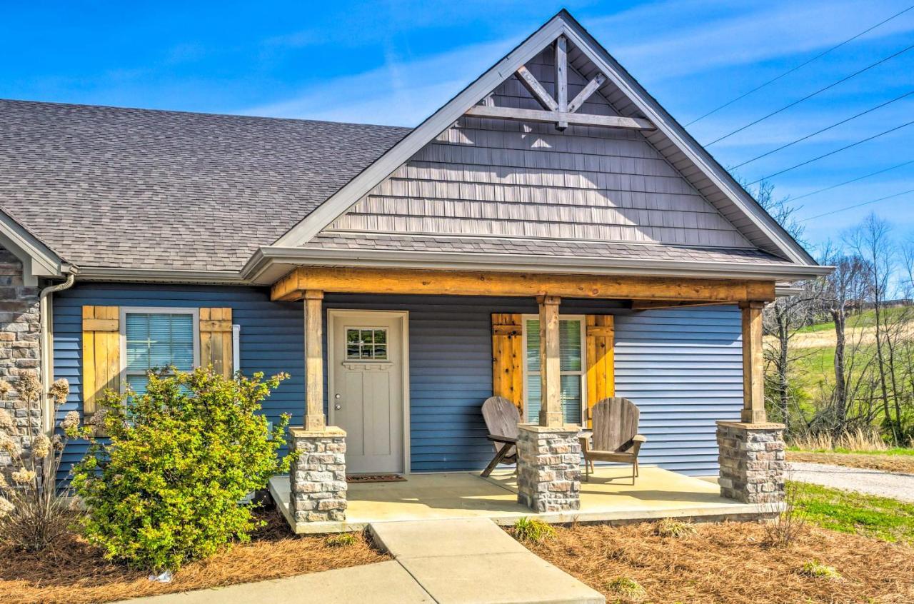 Pet-Friendly Brownsville Retreat With Porch! Sloans Crossing 外观 照片