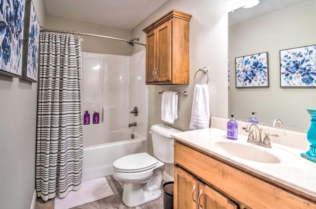 Pet-Friendly Brownsville Retreat With Porch! Sloans Crossing 外观 照片