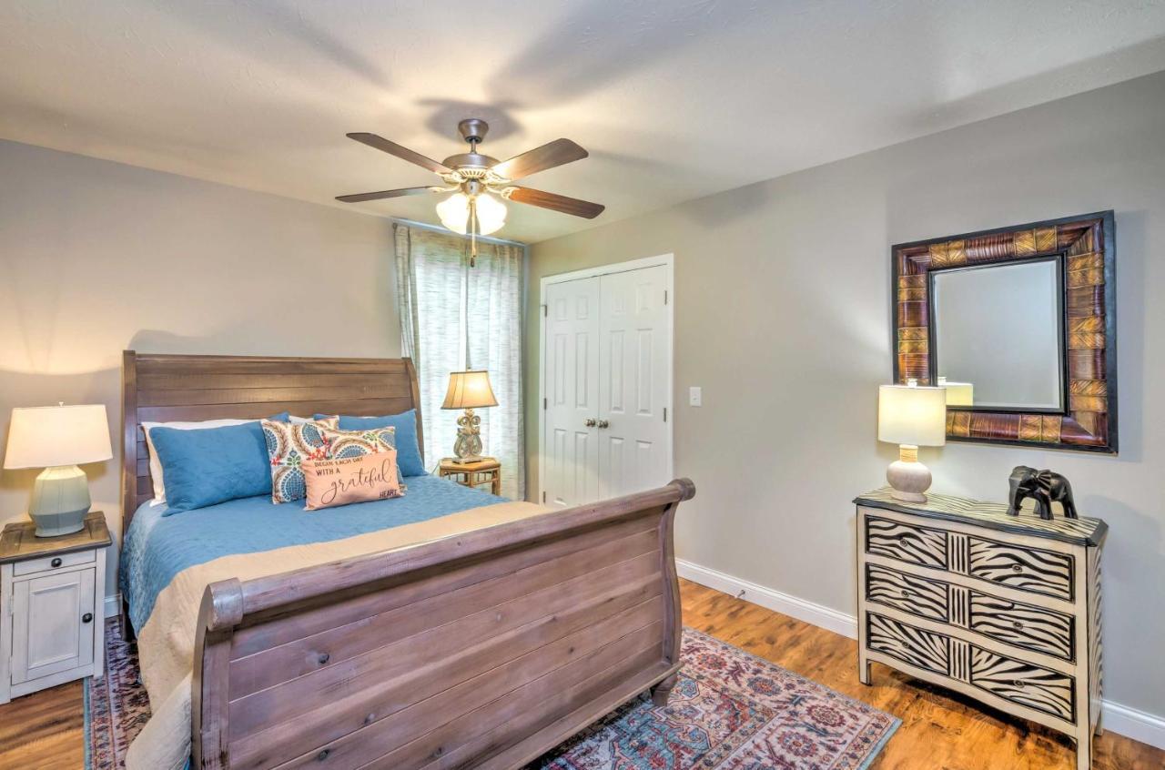 Pet-Friendly Brownsville Retreat With Porch! Sloans Crossing 外观 照片